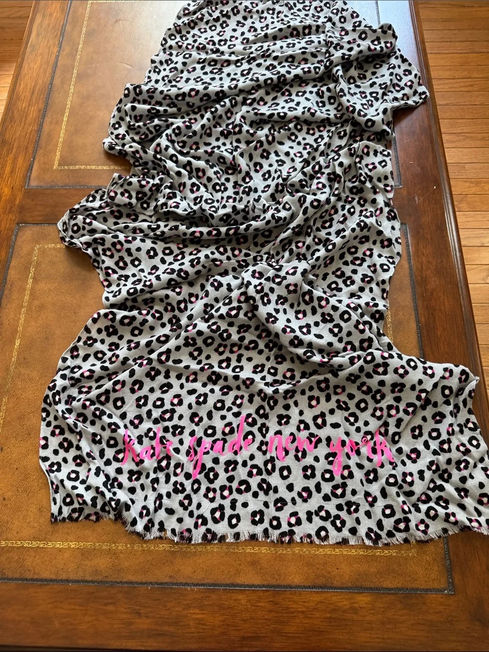 Women's Grey Leopard Print Scarf with Pink Spot Accents